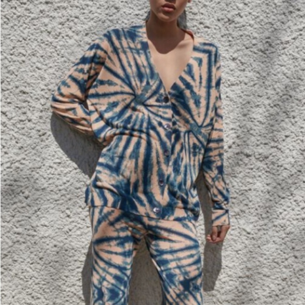 Knit Tye Dye Cardigan